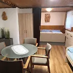 Guest house U Smidu Namesti 3*